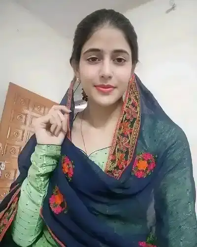 Call Girl Devgadh Baria